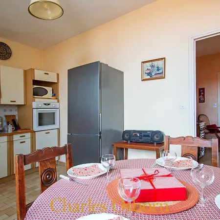 The Old School Atypical - Haussmannian For 5 * Sète